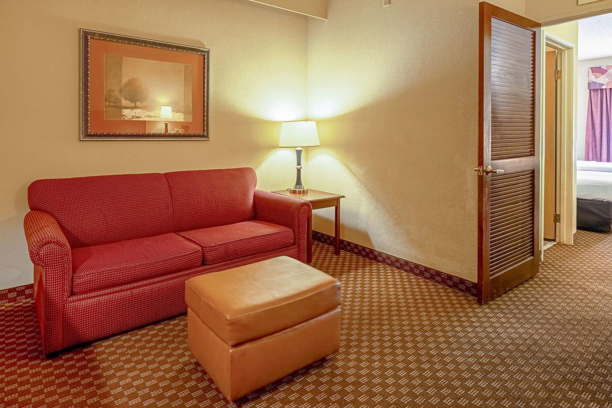 Quality Suites San Antonio Northeast Εξωτερικό φωτογραφία