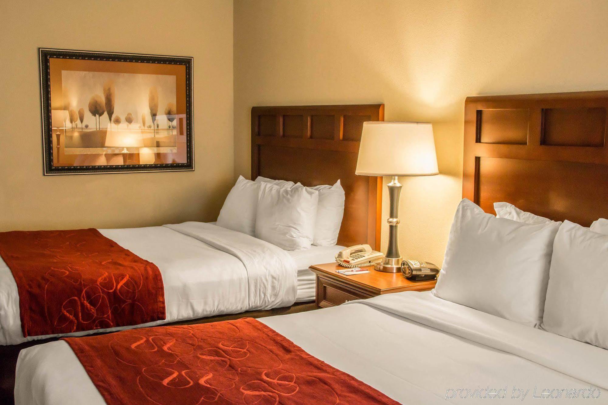 Quality Suites San Antonio Northeast Εξωτερικό φωτογραφία
